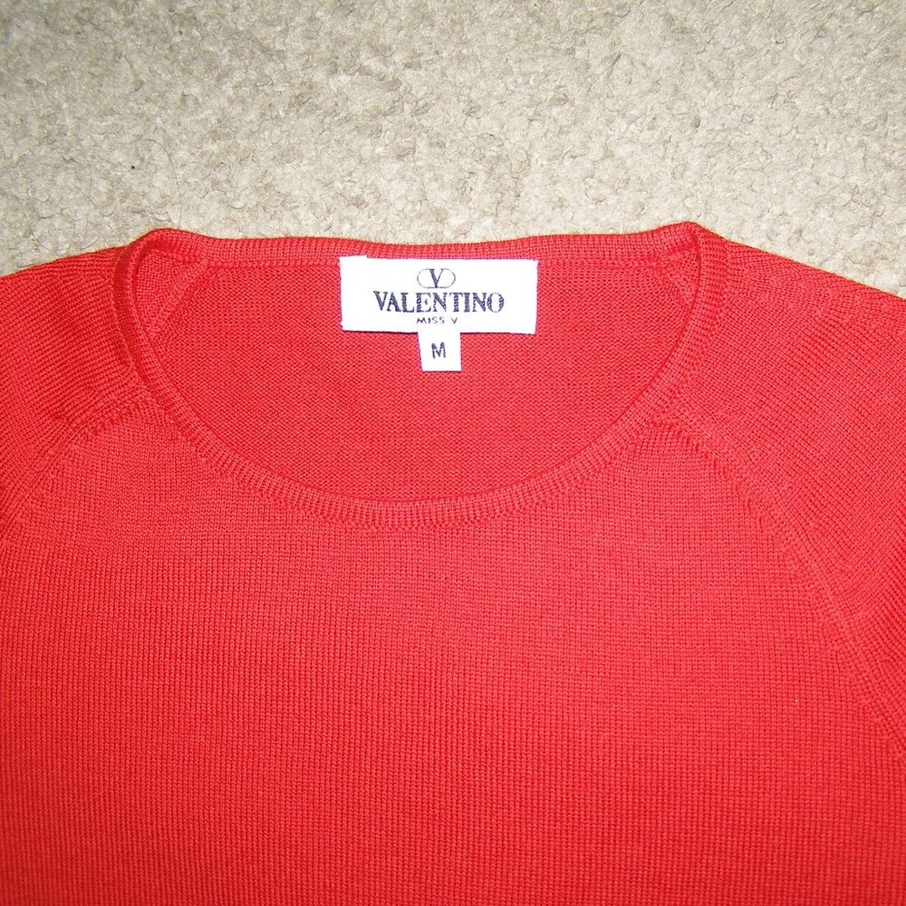 NEW (vintage) Valentino Red Knit Short Sleeve Top - Picture 11 of 12